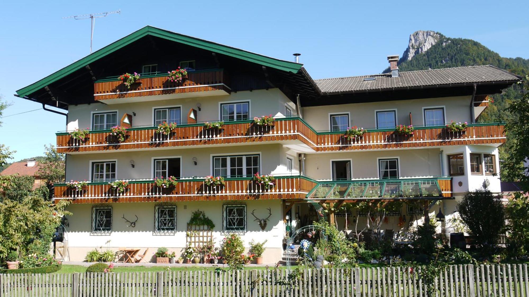 Fruehstueckspension Huber Fuschl am See Exterior photo