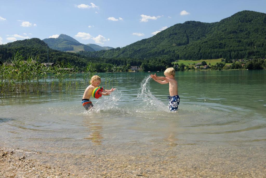 Fruehstueckspension Huber Fuschl am See Exterior photo